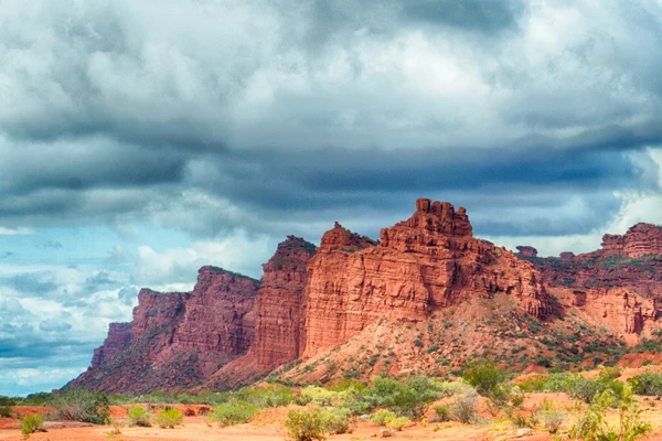 Reserva Natural y Cultural Los Colorados